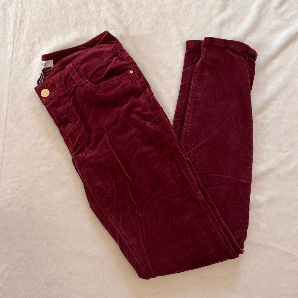 White House Black Market velvet corduroy skinnies. Size 00.